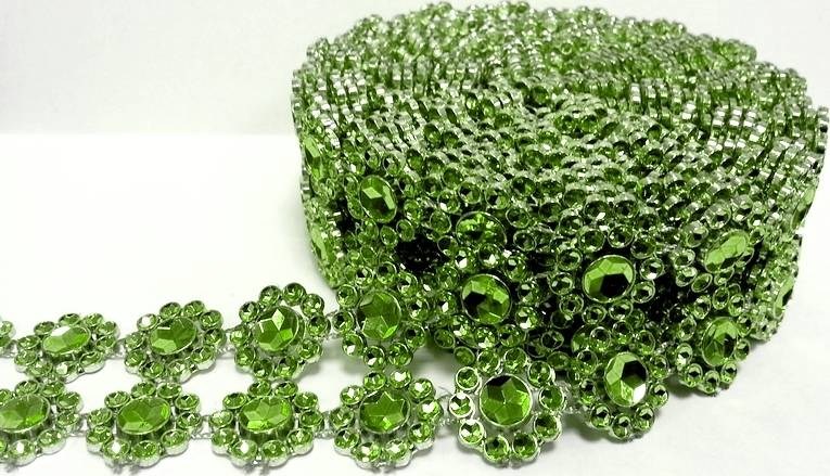 Diamantový pás plastový květinový zelený (3 cm x 3 m) dortis
