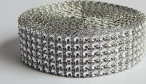 Diamantový pás plastový stříbrný (3 cm x 4